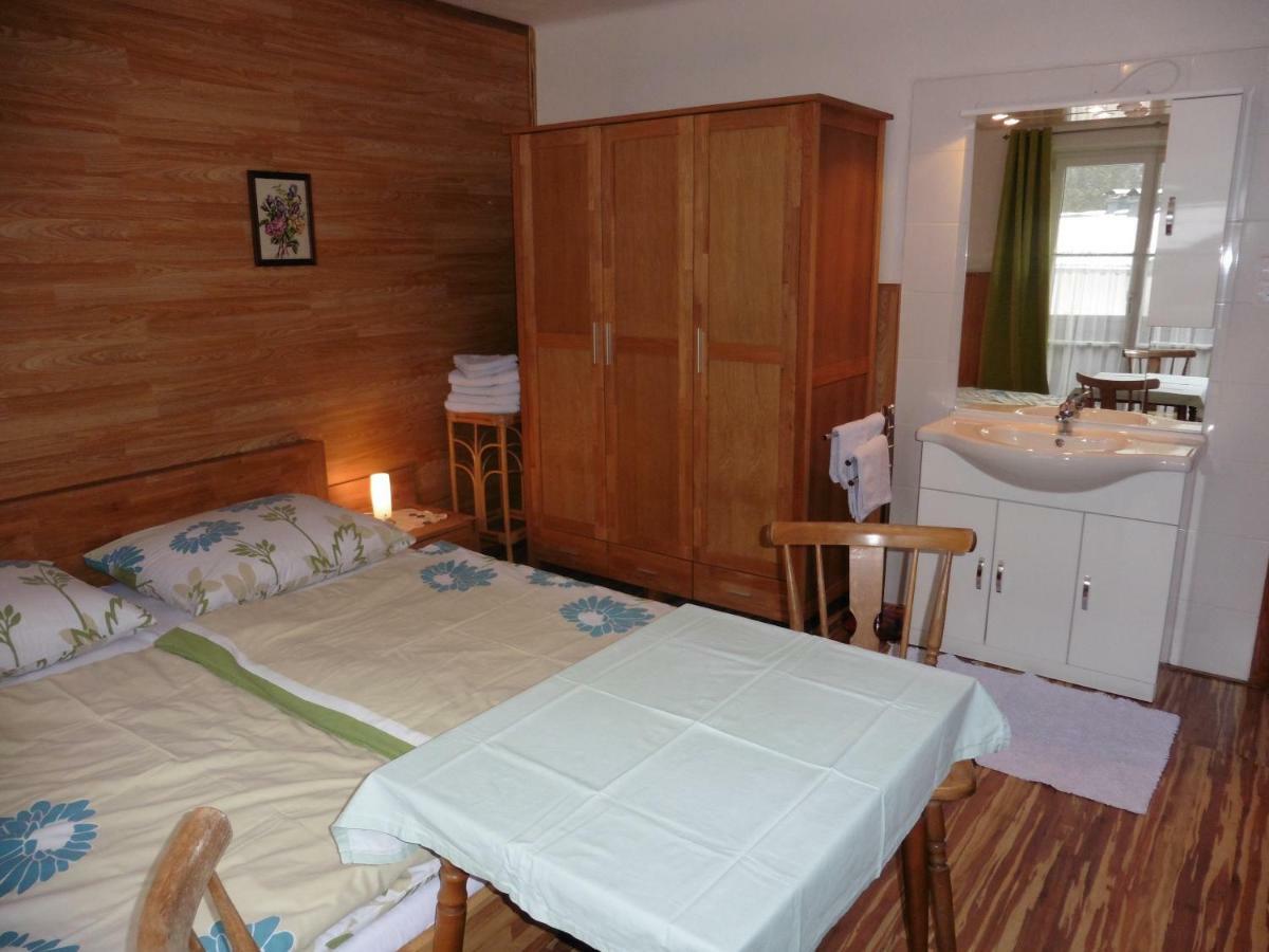 Hilde Apartment Lungotz Luaran gambar